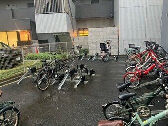 フルーツ自転車パーク地下鉄太閤通駅